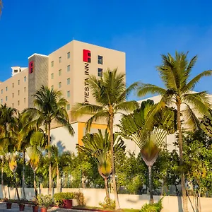 fiesta-inn-puerto-vallarta-isla.hotelspuertovallarta.org/